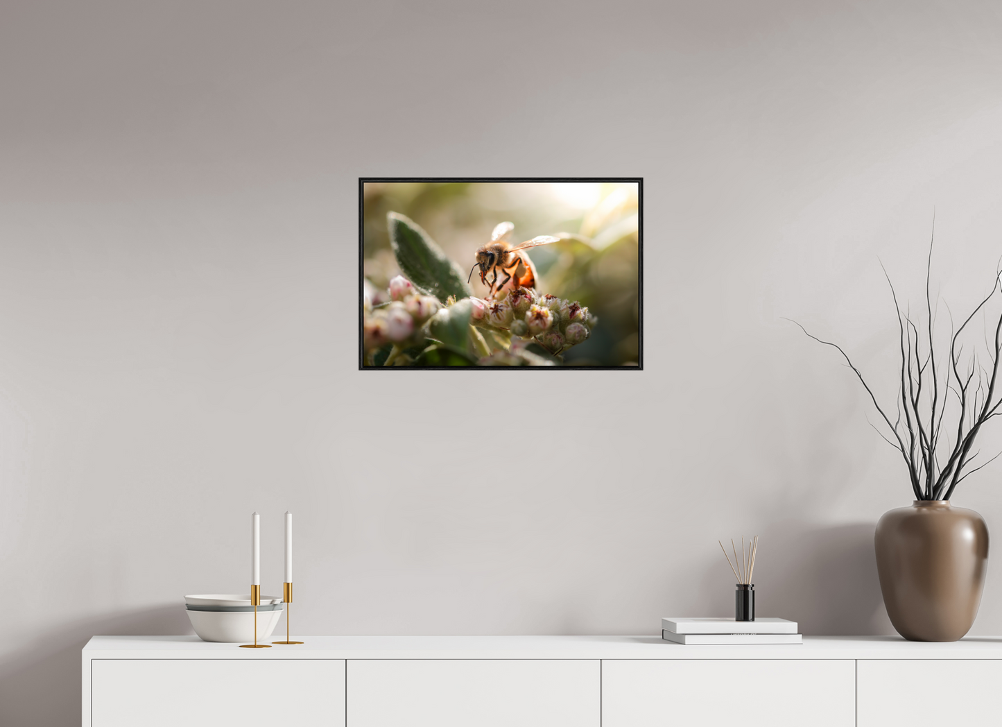 60 x 40 cm, Alu et cadre américain Abeille à la lumière - 2